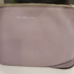 MICHAEL KORS WRISTLET  *RARE* Jet Set Leather Large Zip Clutch Purple/Lavender